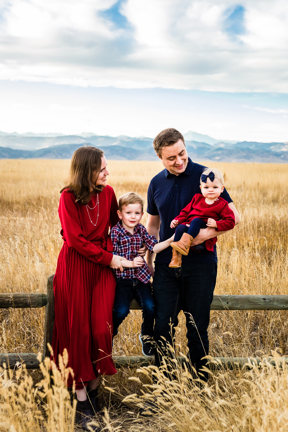 How to Choose the Best Time for Family Portraits