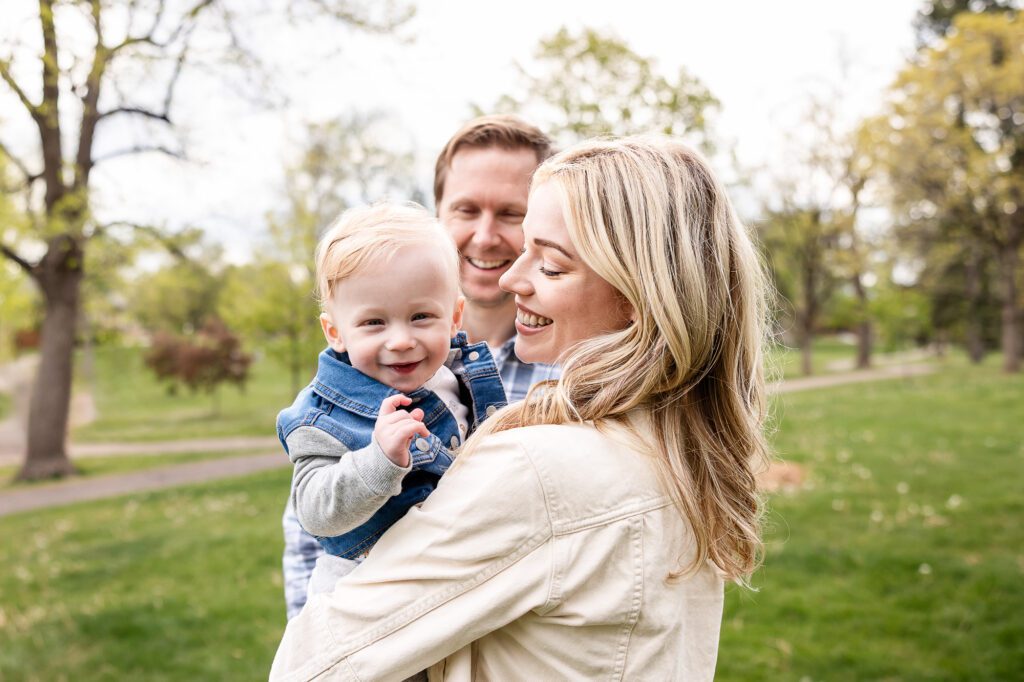 Family pictures in Wash Park Denver with Colorado Lifestyle Photography