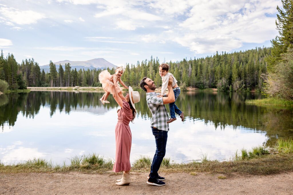 Family pictures at Sawmill Reservoir with Colorado Lifestyle Photography