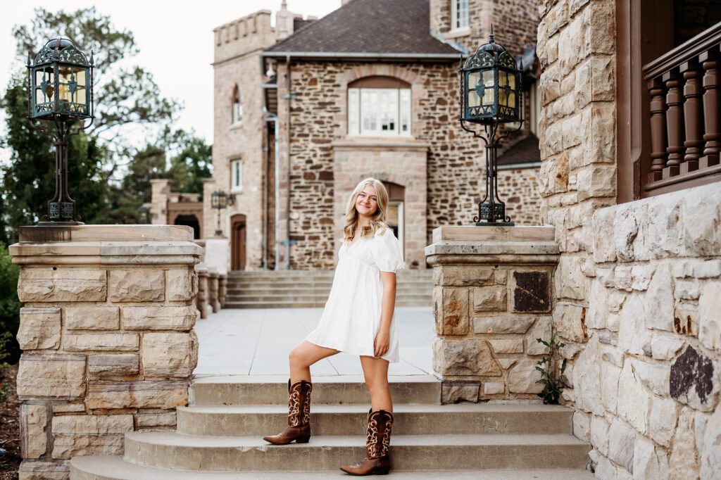 Senior Portraits at the Highlands Ranch Mansion with Colorado Lifestyle Photography